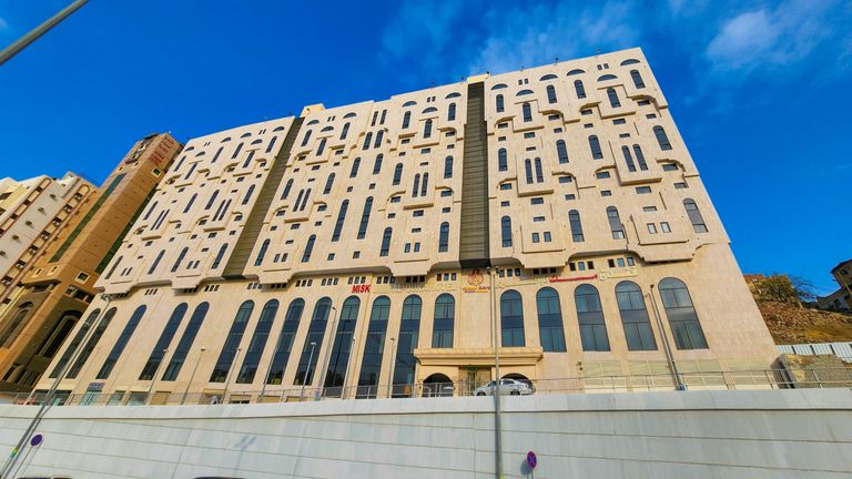 واجهة فندق مسك أم القرى