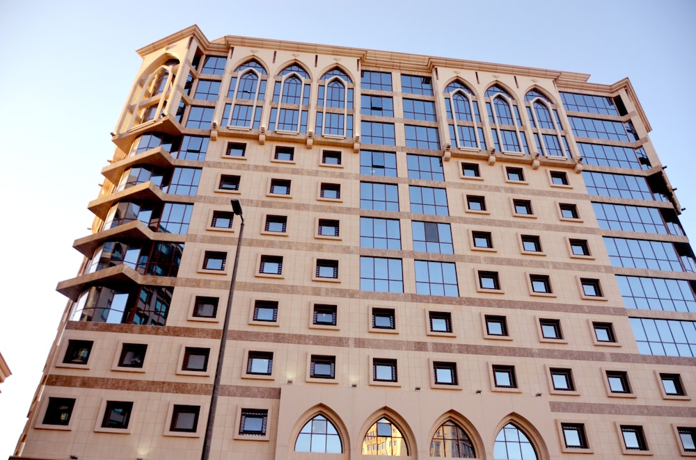 واجهة فندق واحة الضيافة بمكة المكرمة