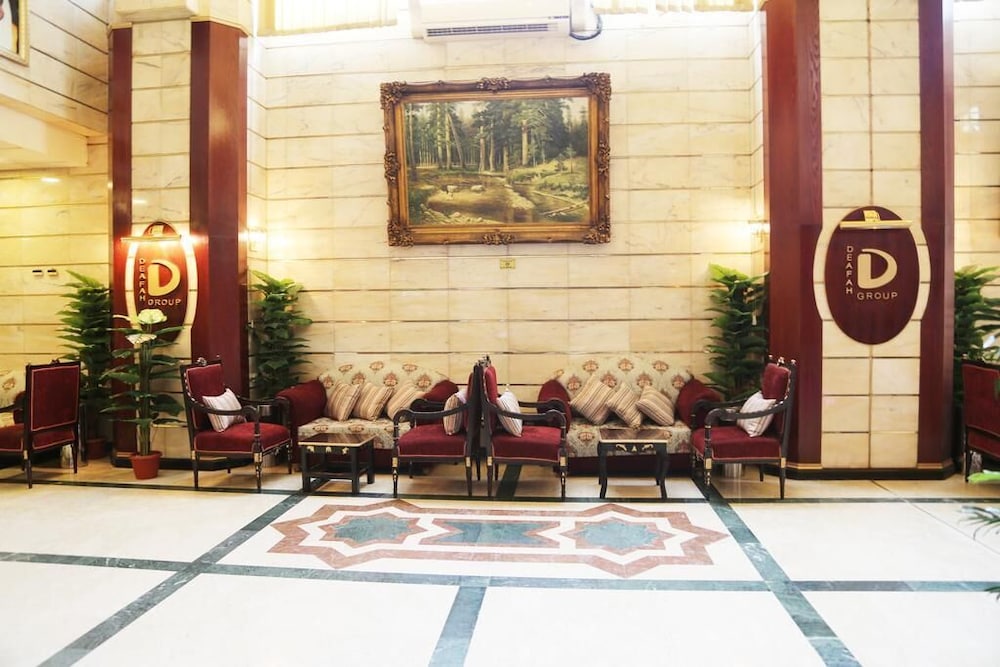 ردهة الجلوس في فندق واحة الضيافة